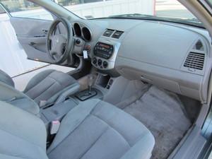 Nissan Altima 2003 photo 5