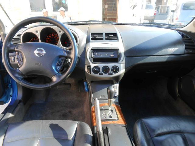 Nissan Altima 2003 photo 15