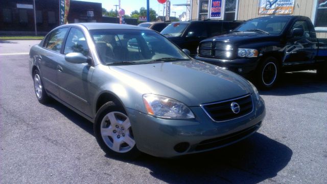 Nissan Altima 2003 photo 1