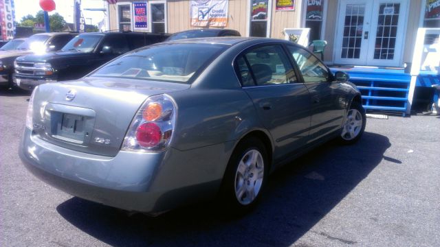 Nissan Altima 2003 photo 2