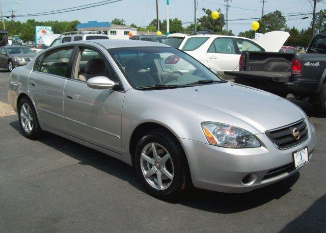 Nissan Altima 2003 photo 1