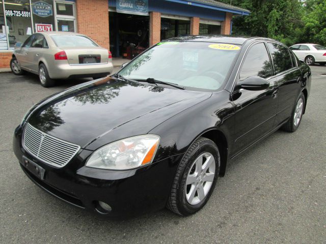 Nissan Altima 2003 photo 2