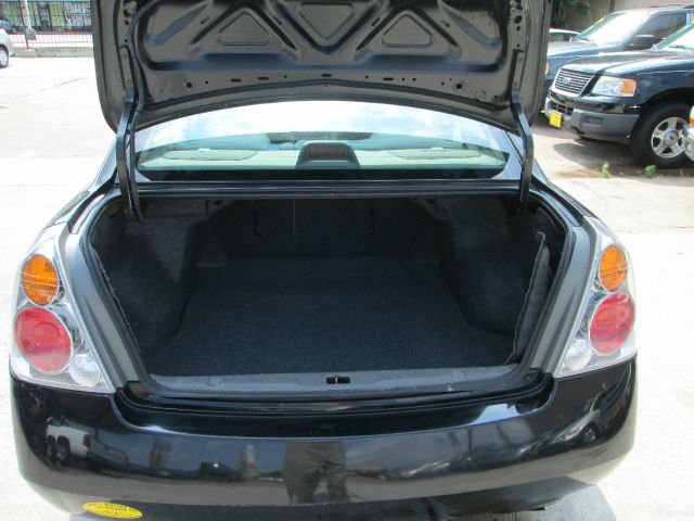 Nissan Altima 2003 photo 2