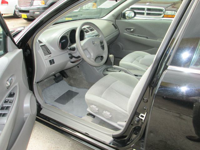 Nissan Altima 2003 photo 6