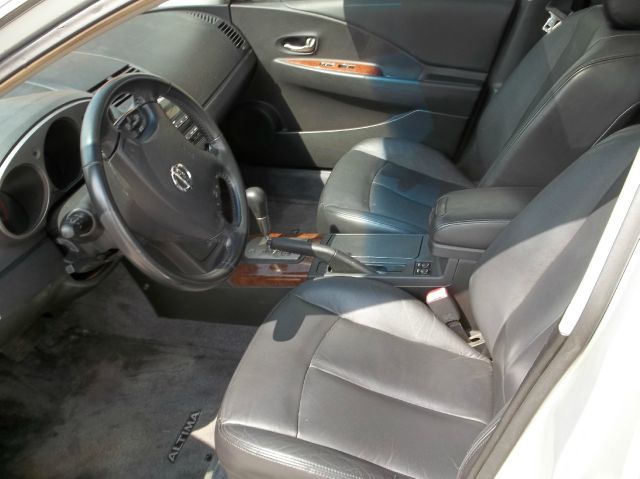 Nissan Altima 2003 photo 2