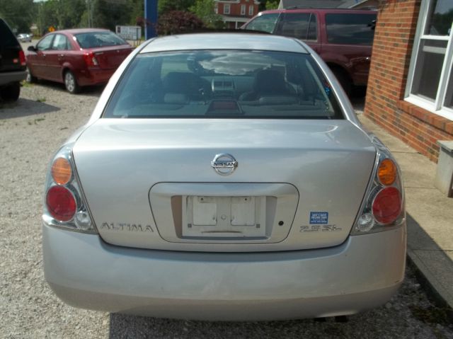 Nissan Altima 2003 photo 3