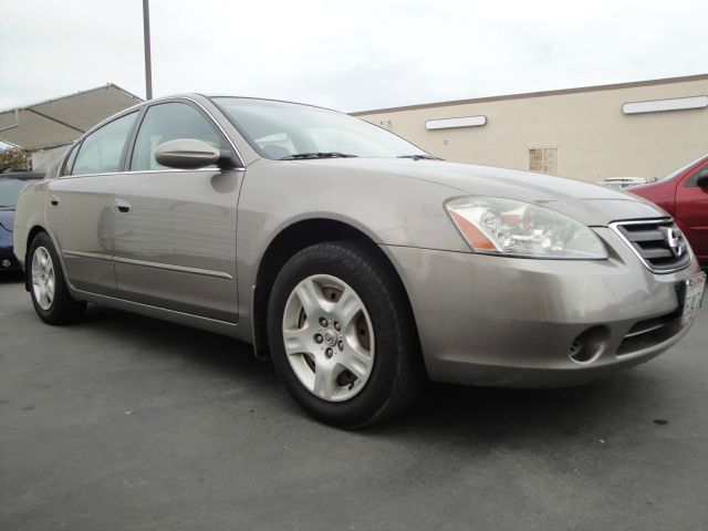 Nissan Altima 2003 photo 2