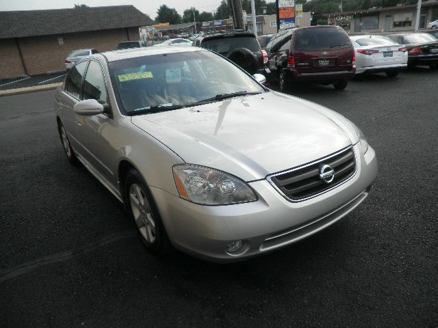 Nissan Altima 2003 photo 1