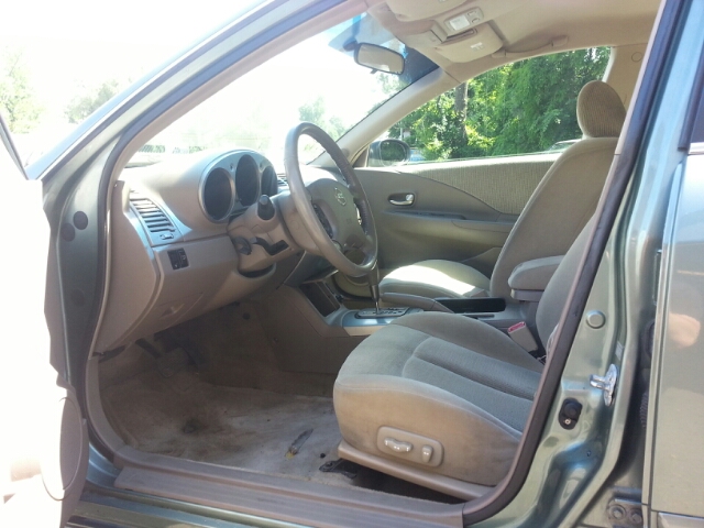 Nissan Altima 2003 photo 4