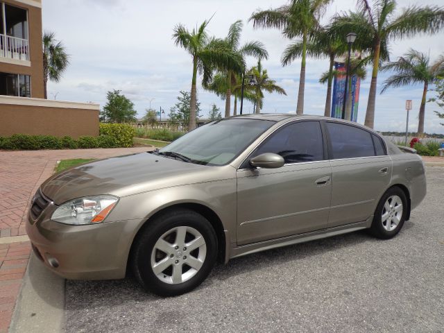 Nissan Altima 2003 photo 4