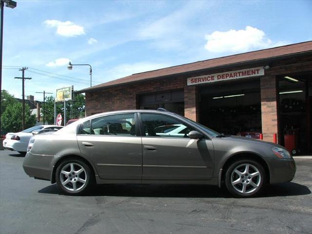 Nissan Altima 2003 photo 2