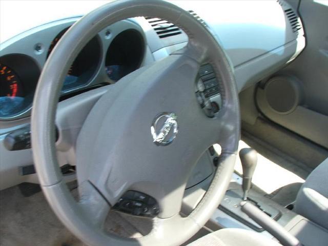 Nissan Altima 2003 photo 5