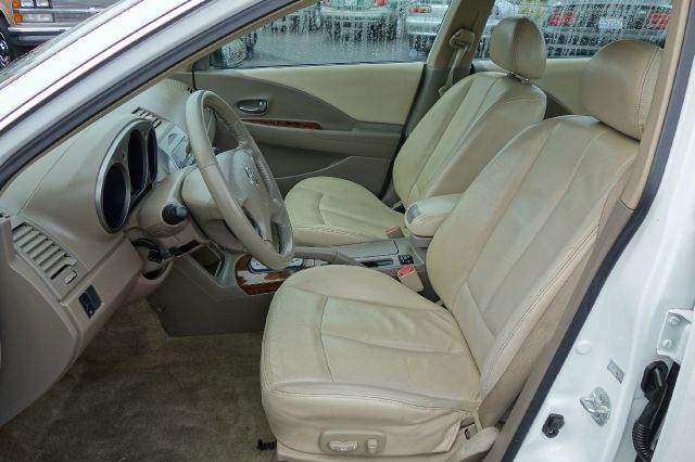 Nissan Altima 2003 photo 2