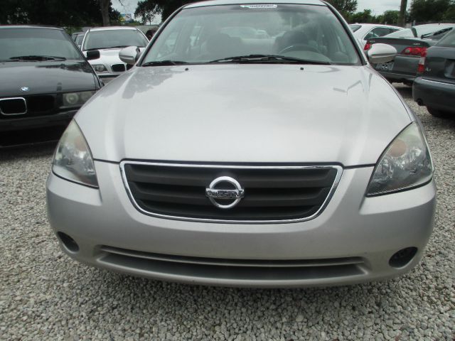 Nissan Altima 2003 photo 1