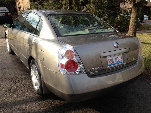 Nissan Altima 2003 photo 4