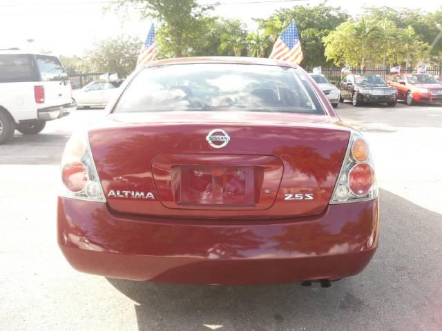 Nissan Altima 2003 photo 3