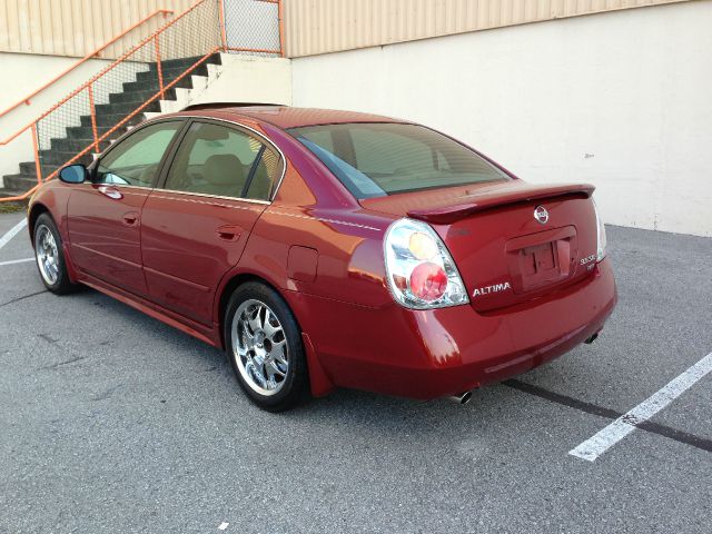 Nissan Altima 2003 photo 2