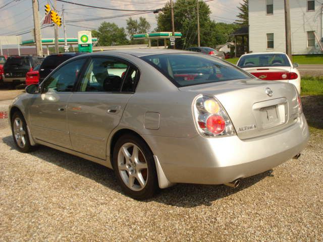 Nissan Altima LE Sedan