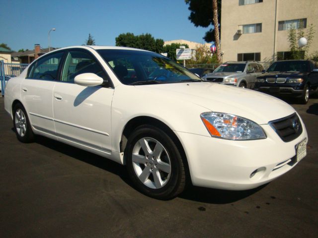 Nissan Altima 2003 photo 2