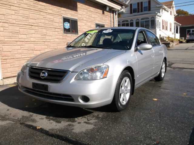 Nissan Altima 2003 photo 2