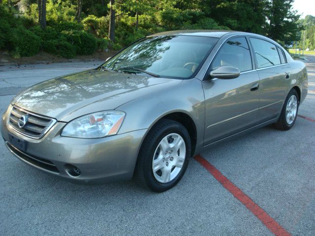 Nissan Altima 2003 photo 3