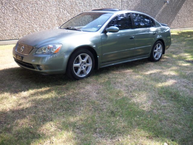 Nissan Altima 2003 photo 3