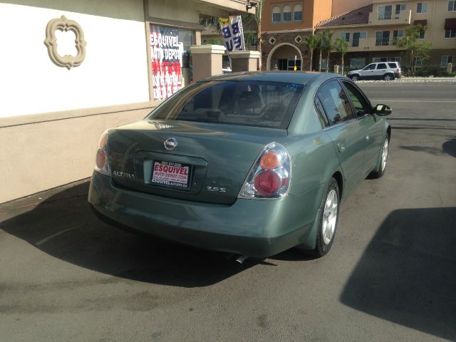 Nissan Altima 2003 photo 1