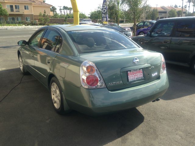 Nissan Altima 2003 photo 2