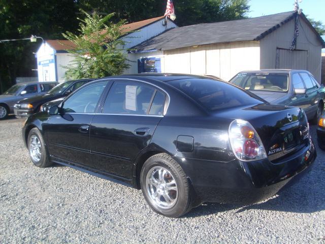 Nissan Altima 2003 photo 3