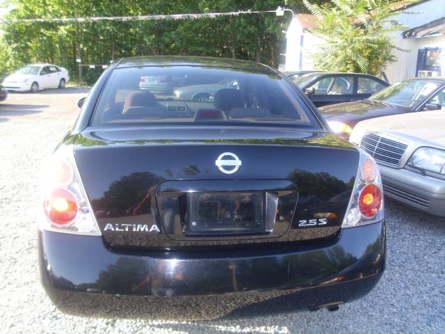 Nissan Altima 2003 photo 5