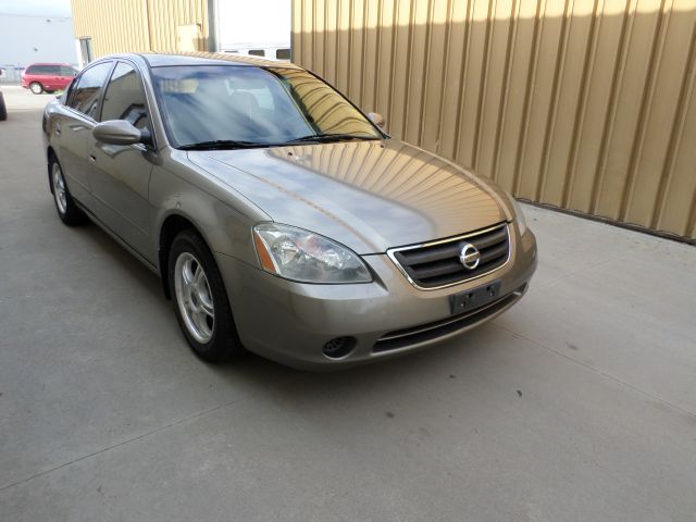 Nissan Altima 2003 photo 10