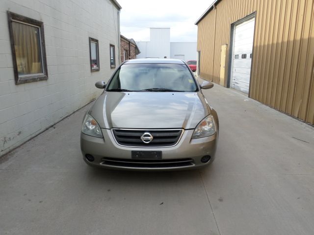 Nissan Altima 2003 photo 11