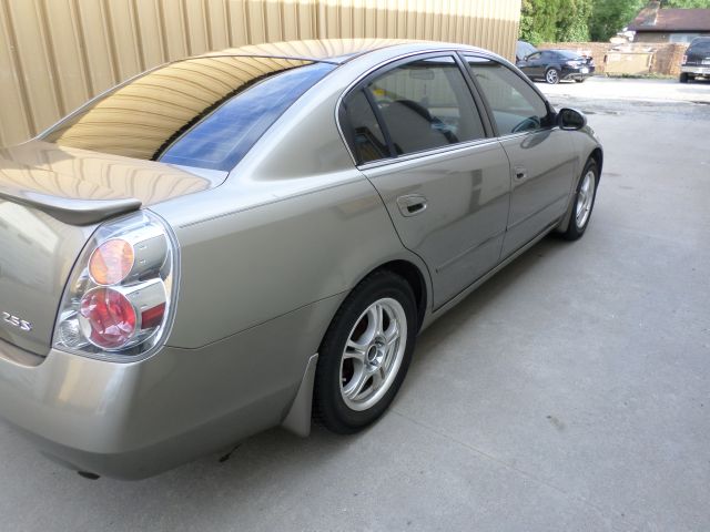 Nissan Altima 2003 photo 8