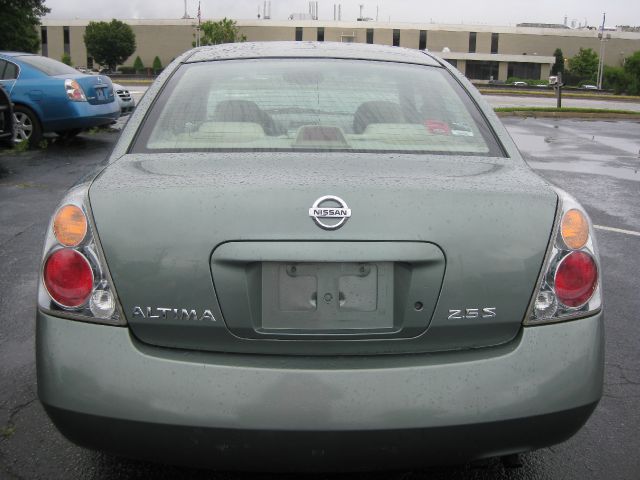 Nissan Altima 2003 photo 3