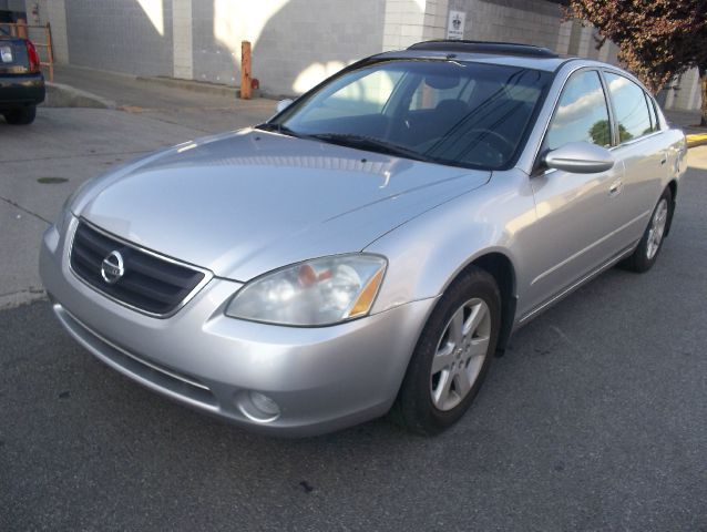 Nissan Altima 2003 photo 4