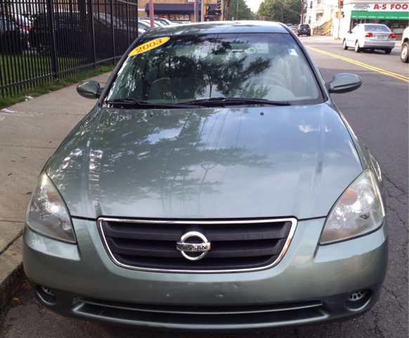 Nissan Altima 2003 photo 12