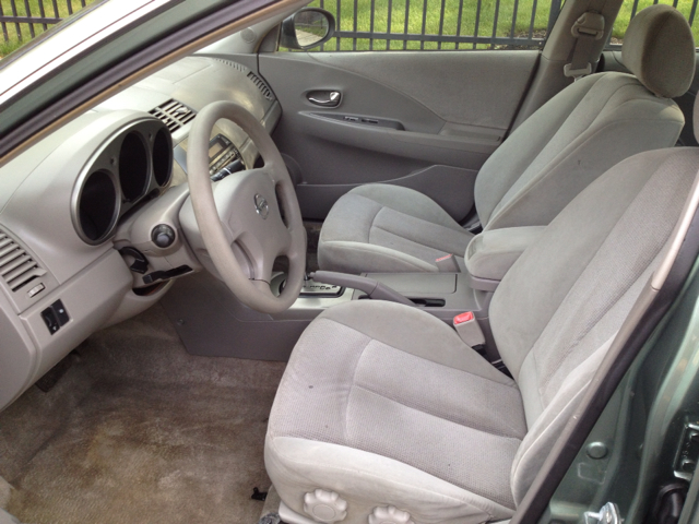 Nissan Altima 2003 photo 8