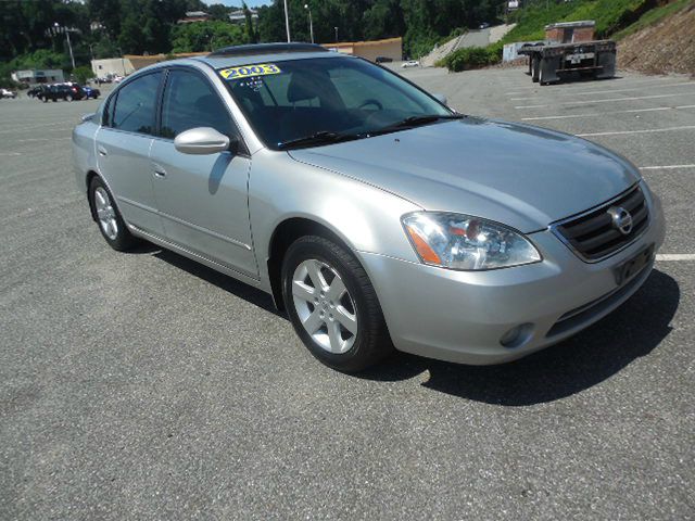 Nissan Altima 2003 photo 1