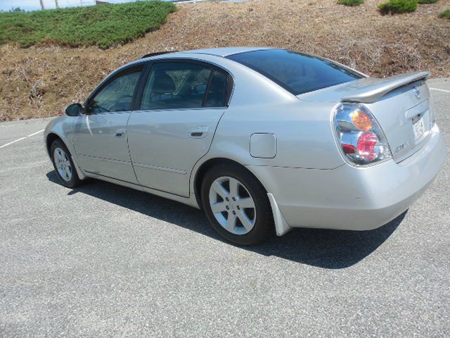 Nissan Altima 2003 photo 3