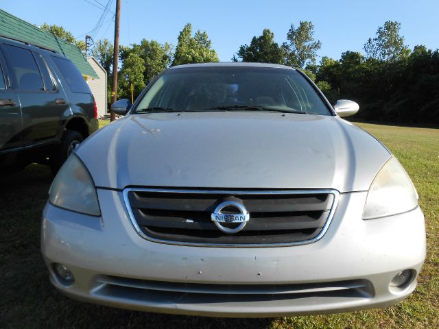 Nissan Altima GS-R Sedan