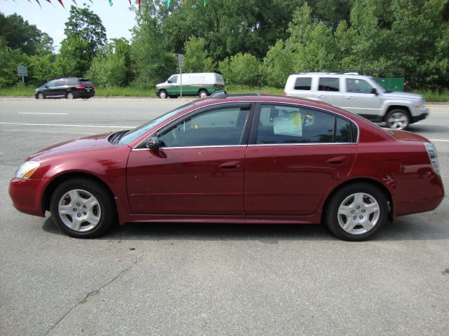 Nissan Altima 2003 photo 1