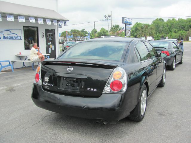 Nissan Altima 2003 photo 3