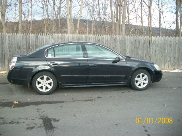 Nissan Altima 2003 photo 1