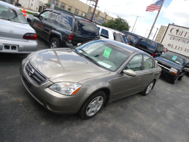 Nissan Altima 2003 photo 3