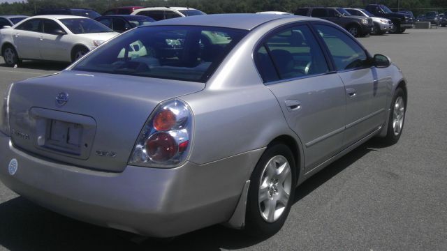 Nissan Altima 2003 photo 3