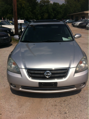 Nissan Altima 2003 photo 1