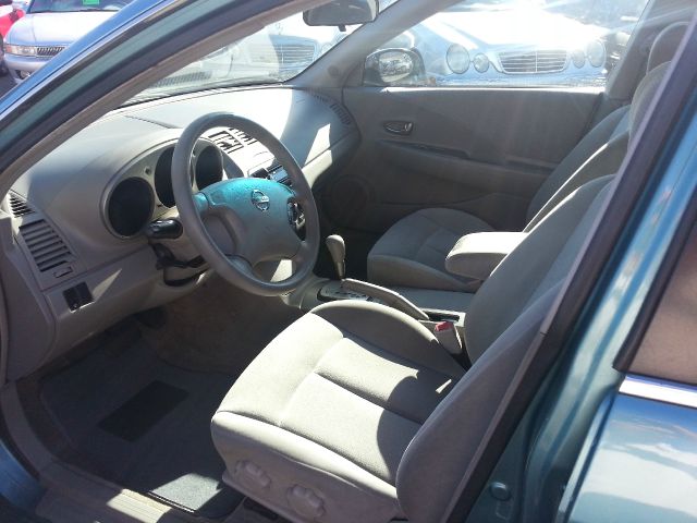 Nissan Altima 2003 photo 4