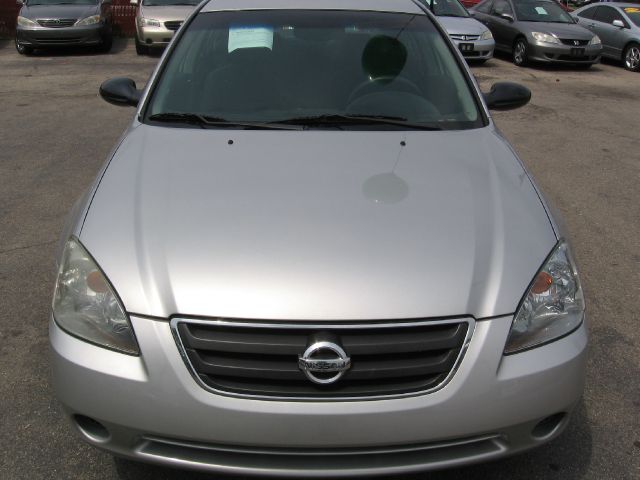 Nissan Altima 2003 photo 1