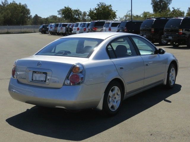 Nissan Altima 2003 photo 1