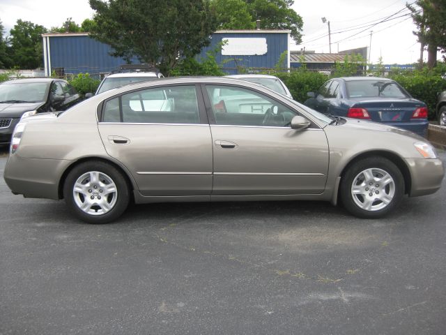 Nissan Altima 2003 photo 3